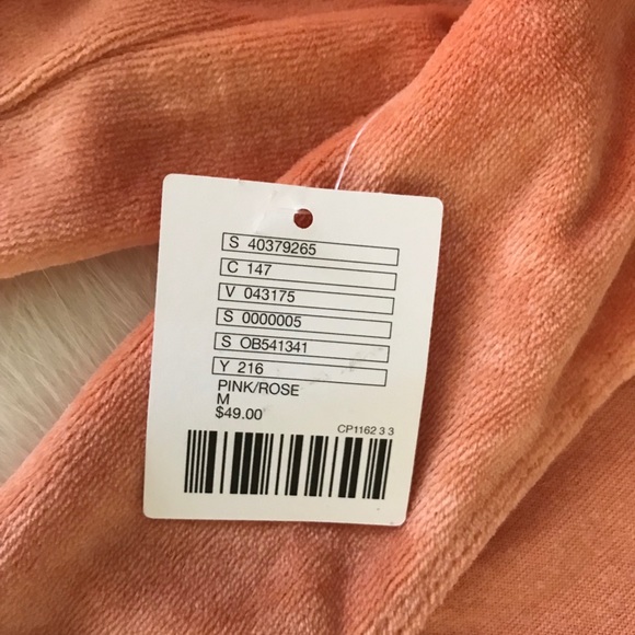 🛍Out from Under Velour Bodysuit Peach Medium - Picture 7 of 7